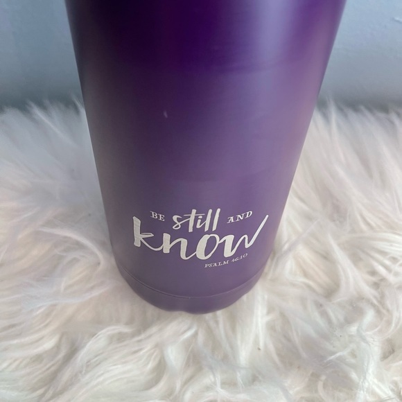 NWOT Insulated Stainless Steel Water Bottle - Picture 2 of 6